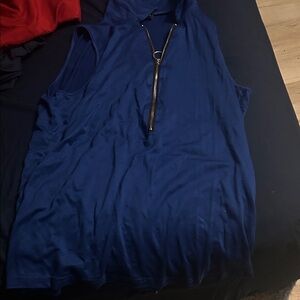 Blue Sleeveless Hooded Top